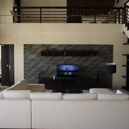 Вилла Bali Il Mare Пемутеран Экстерьер фото