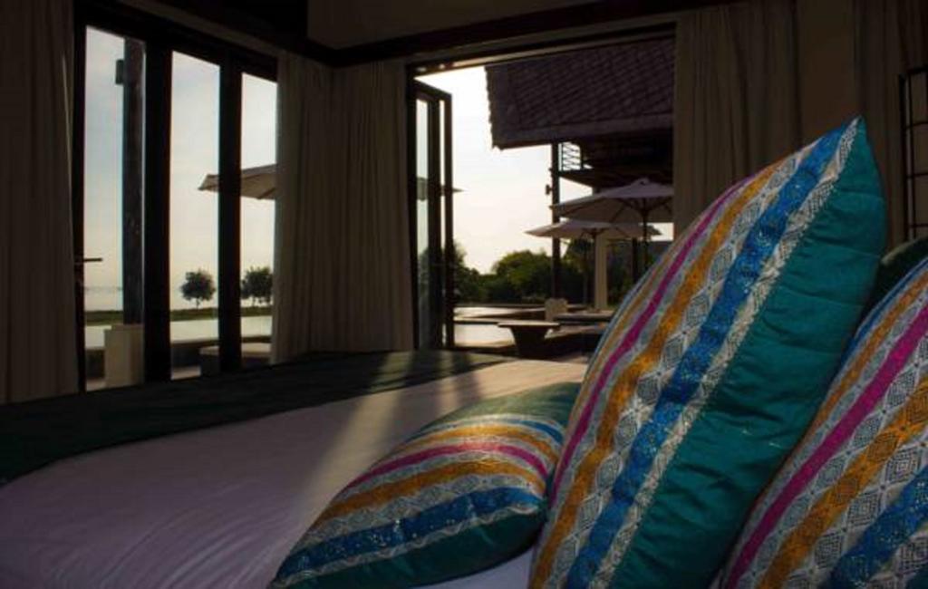 Вилла Bali Il Mare Пемутеран Экстерьер фото