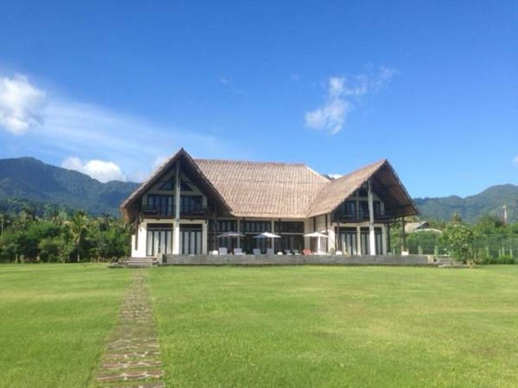 Вилла Bali Il Mare Пемутеран Экстерьер фото